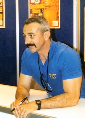 Aaron Tippin, Country Music Concert, Country Weekly Booth, Fan Fair, Nashville, TN