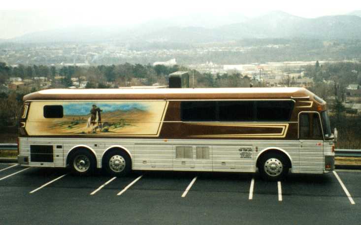 Aaron Tour Bus